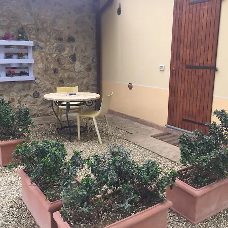 Lavanda & Rosmarino Casa #4 Ferienhaus